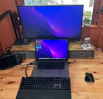 Gaming Monitor (negotiable price) 2