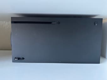 Xbox Series X - Diablo Bundle + 2 Pads + 1 Free title 1