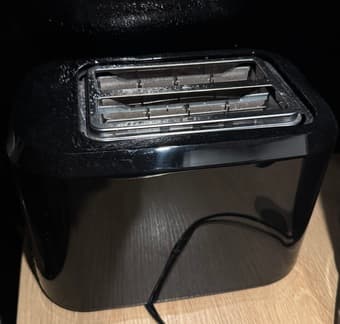 Ninja Air Fryer + Black & Decker Toaster 2
