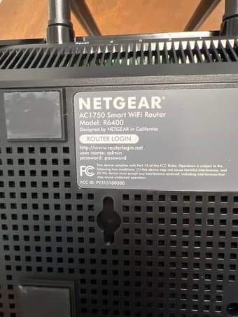 NETGEAR AC1750 Dual Band WiFi Router (R6400) 2