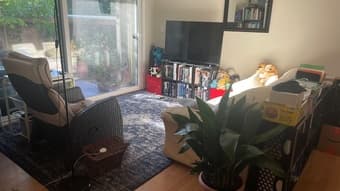 Amazing Two Bedroom Apartment with Huge Backyard Sublet (Spring) 1