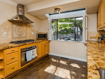 Teaming up for a beautiful house in San Mateo 3