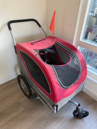 Doggy hut Stroller / trailer 1