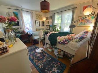 room available in early June in warm, cooperative Palo Alto home! 2