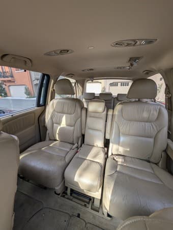 2005 Honda Odyssey EXL with Leather 3