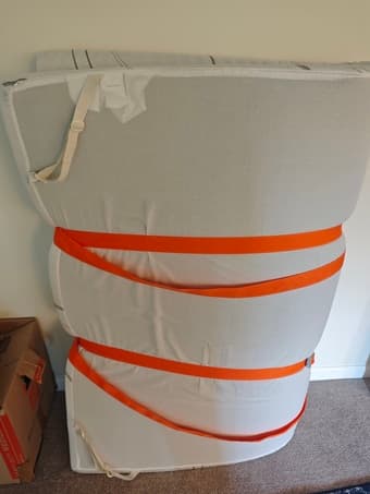 Mattress Topper Free at Oak Creek Apartments 94304. Self-Pickup 2