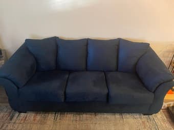 Ashley Darcy Sofa – Blue, Modern Couch (Great Condition) 1