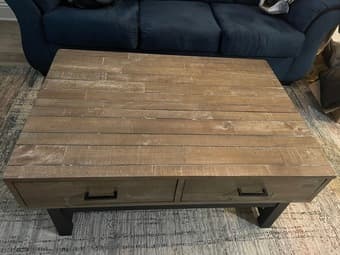 Ashley Furniture Rustic Coffee Table w/ Storage – Farmhouse Lift-Top 2