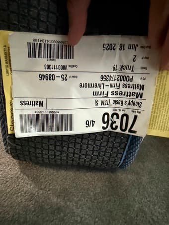 $189.99 full sized mattress for $90 3