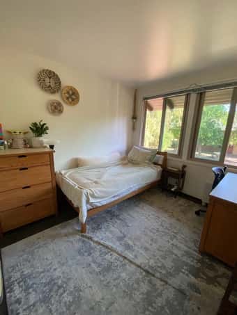 Subleasing 1 Room in EV Low-rise 2 Floor Apt. 2 Bed/1Bat (1st August - 31st August) 1