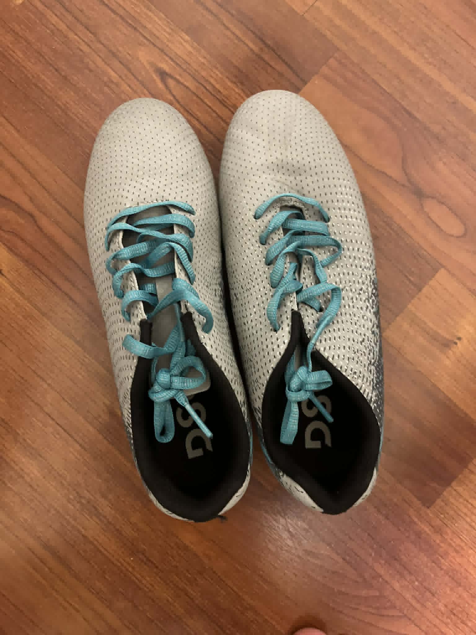 Football shoes with studs (Us size 4, womens us ~6) 1