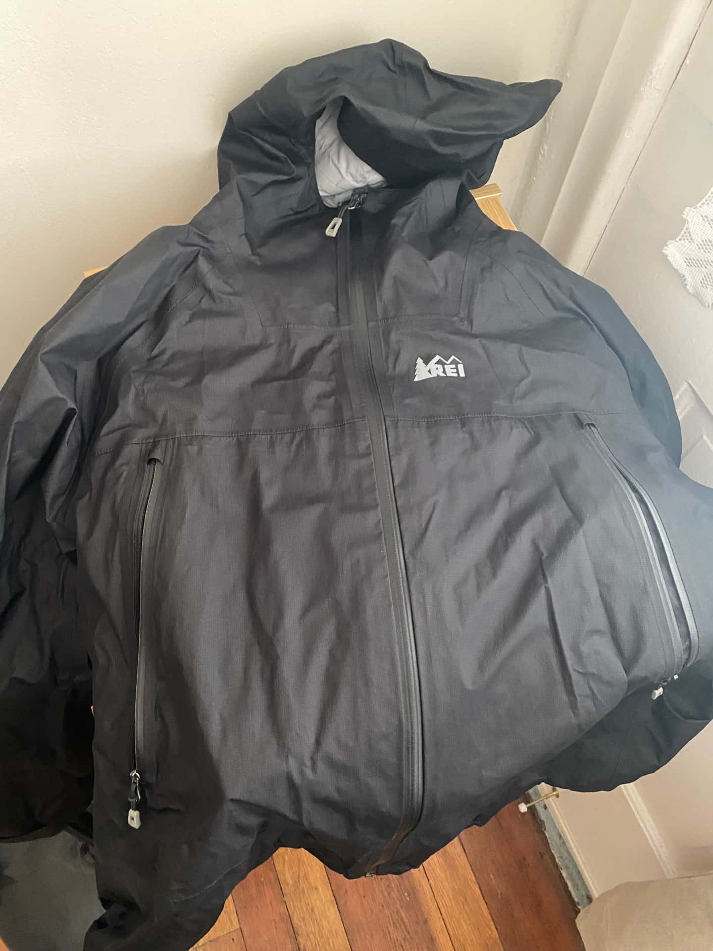 REI Waterproof Rain Jacket – Men’s XL 1