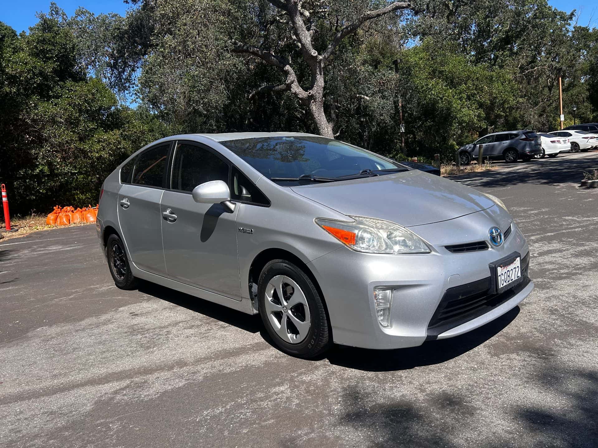 2014 Prius, 147k Miles, Clean title - no crashes, one previous owner 1