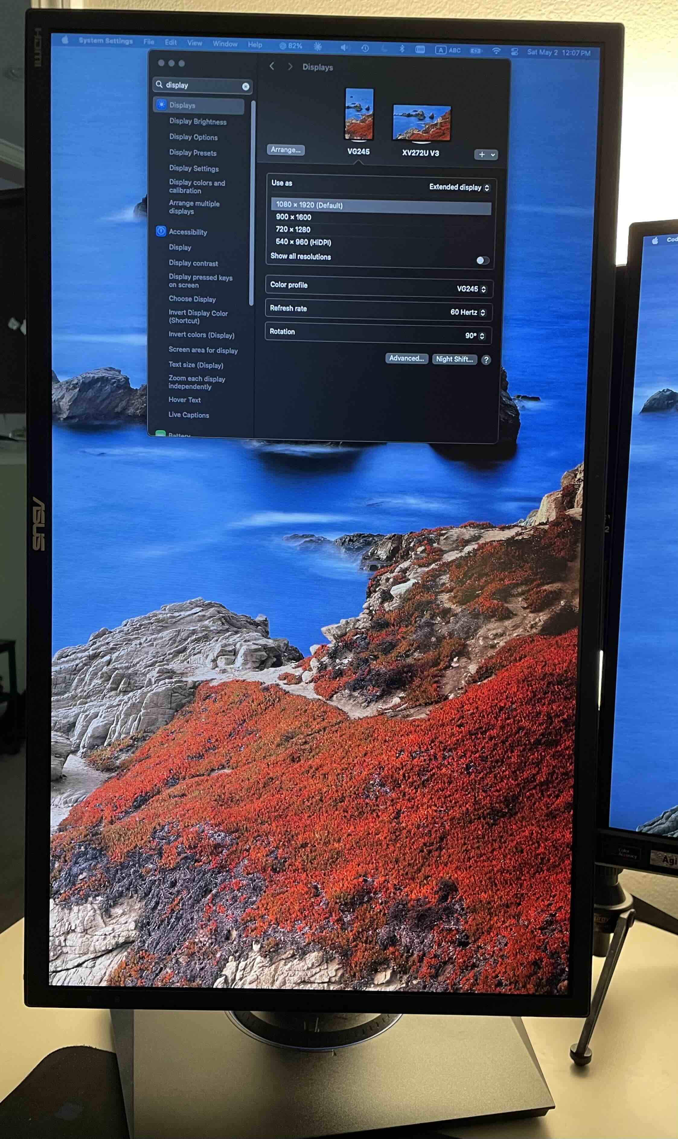60Hz monitor w/ HDMI cable 1